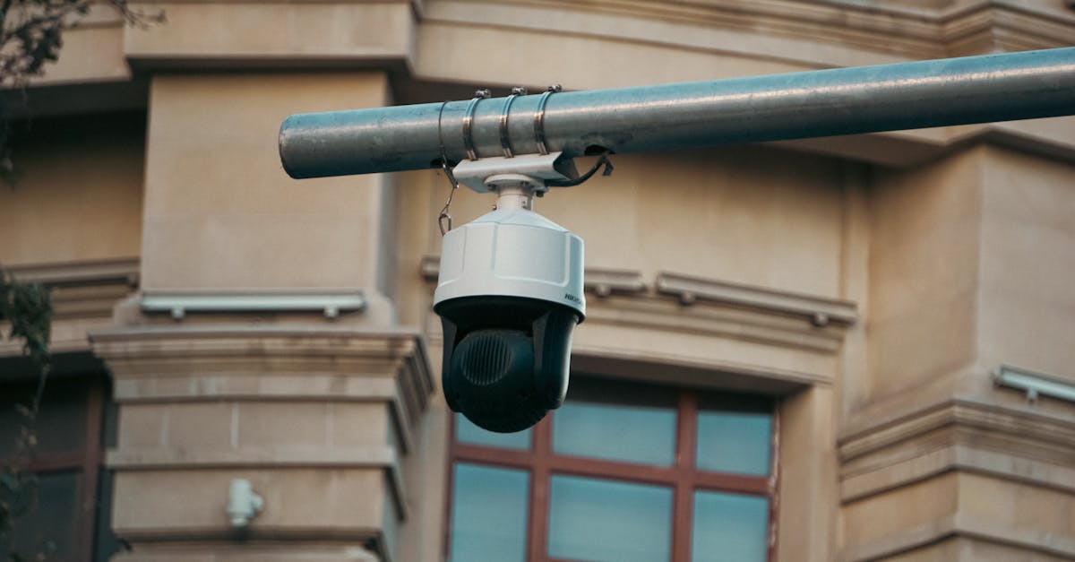 Evaluating Indoor vs Outdoor Camera Options