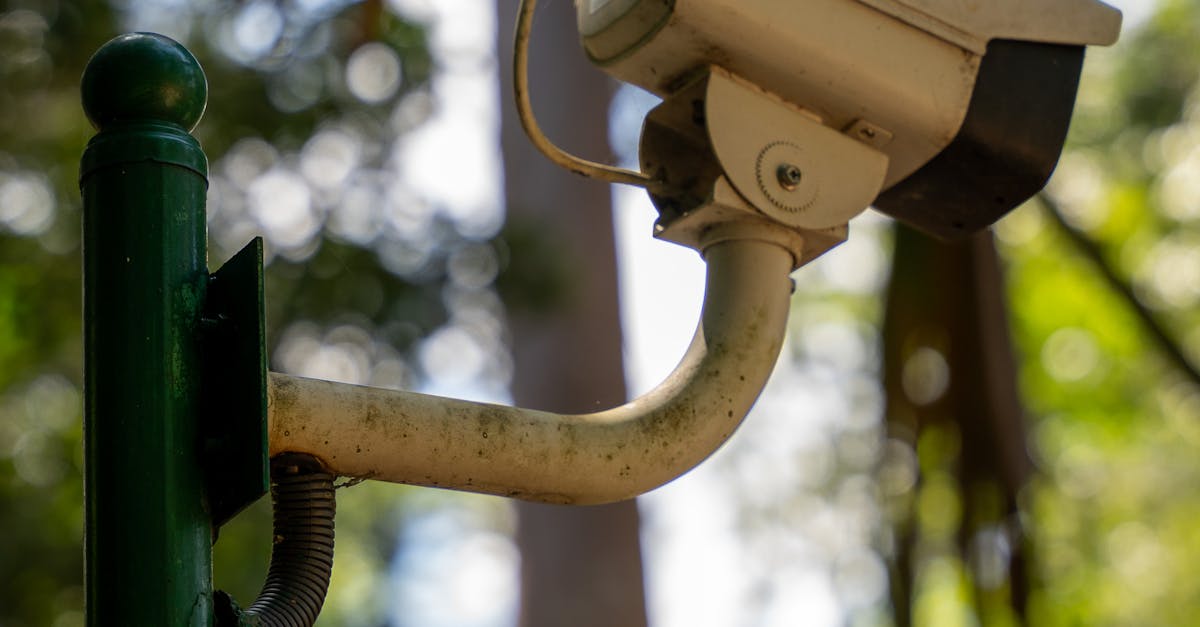 Factors Influencing Pricing in the Commercial Security Camera Market